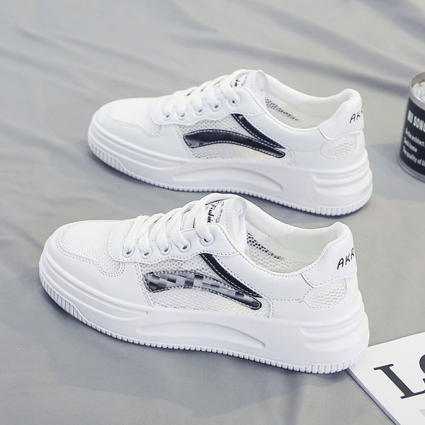 Νέο μοντέλο αναπνεύσιμα αθλητικά γυναικεία παπούτσια σε λευκό χρώμα με πλέγμα