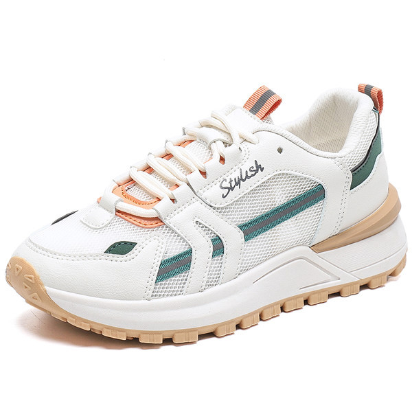 Sieviešu kedas ar plakanu zoli un sietu