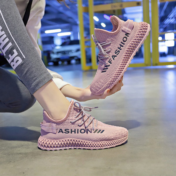 Sieviešu tekstila kedas ar mežģīnēm trīs krāsās piemērotas vasarai