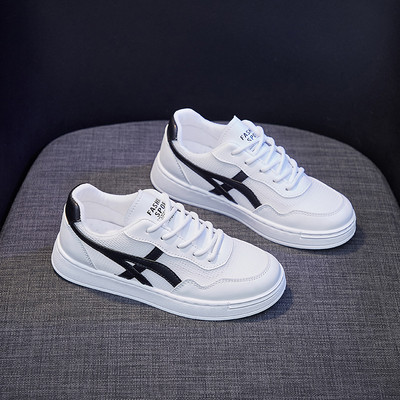 Sieviešu ikdienas kedas ar mežģīnēm baltā krāsā - piemērotas vasarai