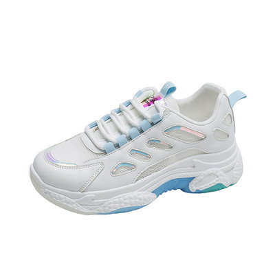 Sieviešu kedas ar krāsainām zoles saitēm un uzrakstu