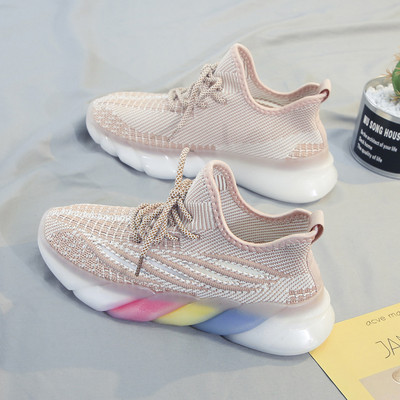 Naiste paeltega hingavate tossude uus mudel - mitmes värvitoonis