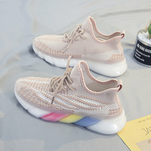 Naiste paeltega hingavate tossude uus mudel - mitmes värvitoonis