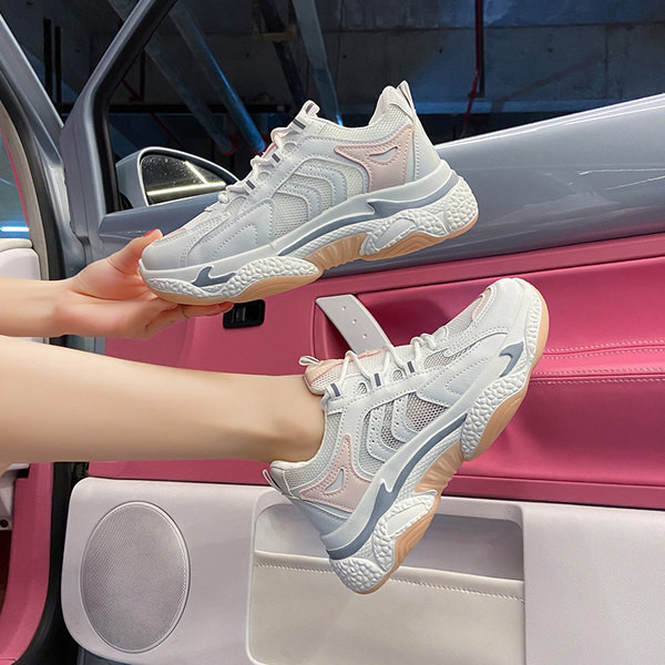 Νέο μοντέλο γυναικεία αθλητικά παπούτσια με τραχιά σόλα 