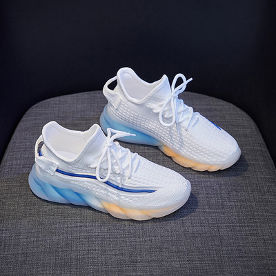 Uus mudel võrkkangast naiste sporttossud