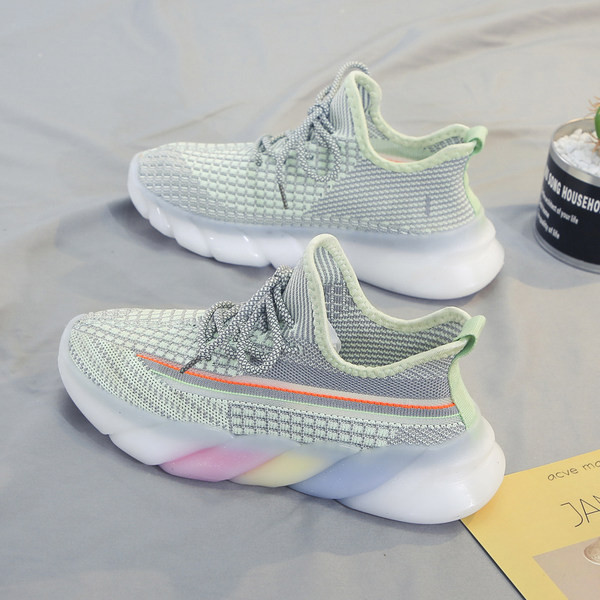 Casual αναπνεύσιμα πάνινα παπούτσια με χρωματιστή σόλα για γυναίκες