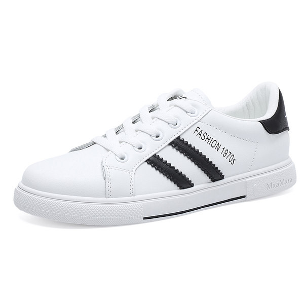 Sieviešu kedas ar plakanu zoli no eko ādas