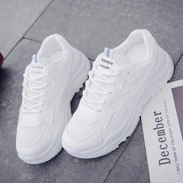 Öko-nahast naiste tossud kirja ja paeltega