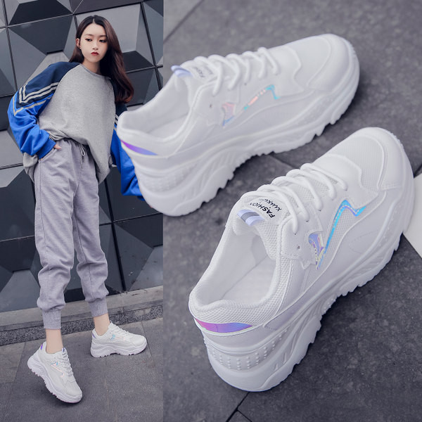 Öko-nahast naiste tossud kirja ja paeltega