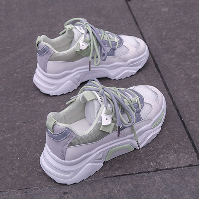 Ikdienas elpojošas sporta kedas ar raupju zoli sievietēm