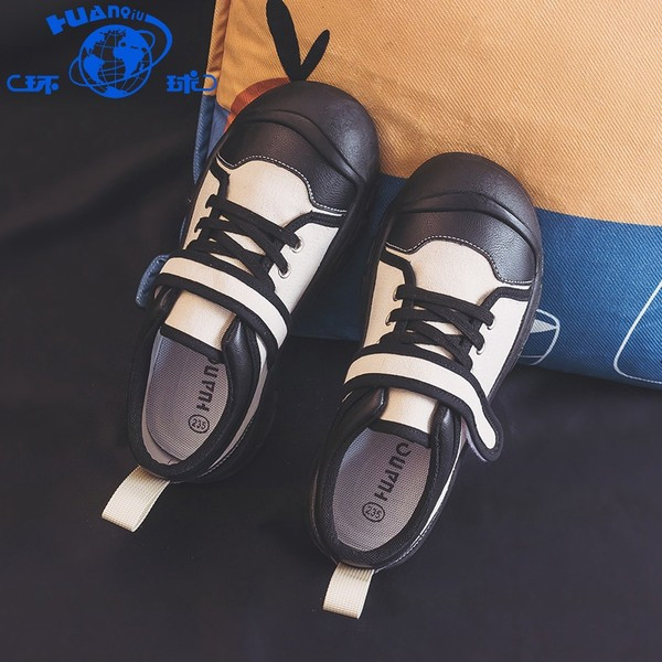 Ženske tenisice sa naljepnicama i ravnim đonom u tri boje