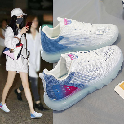 Krāsainas sieviešu kedas no elpojoša auduma - vairākās krāsās