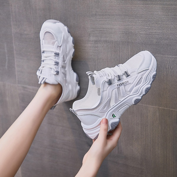 Ženske tenisice od umjetne kože s mrežicom