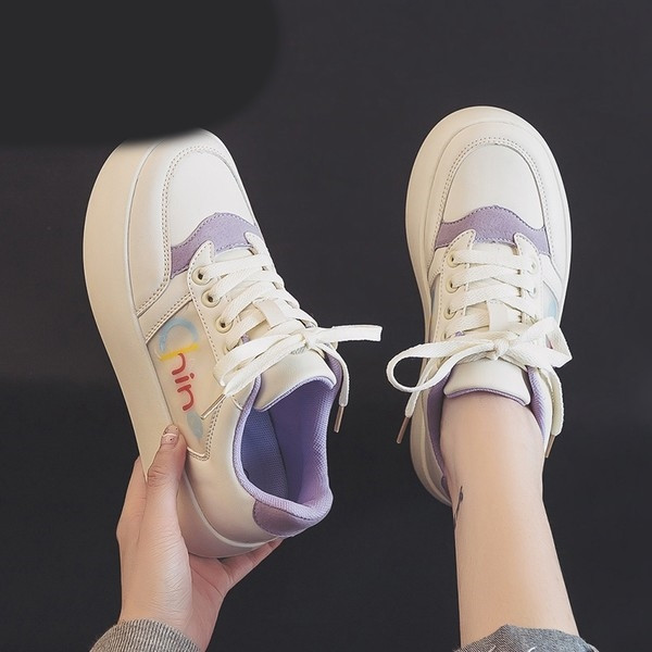 Bērnu ikdienas kedas ar saitēm un krāsainu uzrakstu