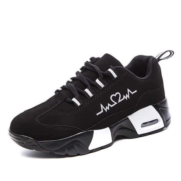 Jauns pavasara-rudens kedu modelis ar gaisa kameru