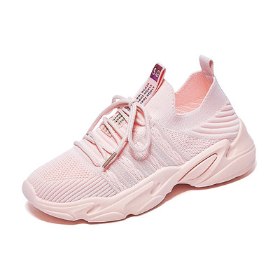 Suvised lipsude ja kirjaga spordimaratonid naistele