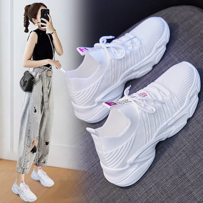 Suvised lipsude ja kirjaga spordimaratonid naistele