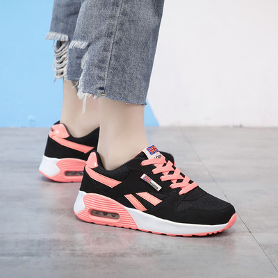 Sieviešu kedas ar gaisa kamerām piemērotas sportam un ikdienai