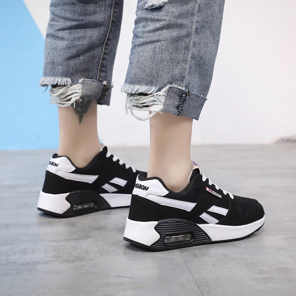 Sieviešu kedas ar gaisa kamerām piemērotas sportam un ikdienai