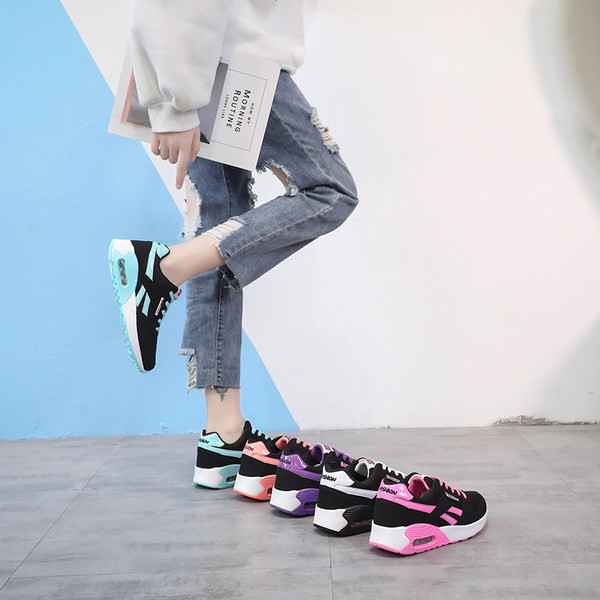 Sieviešu kedas ar gaisa kamerām piemērotas sportam un ikdienai