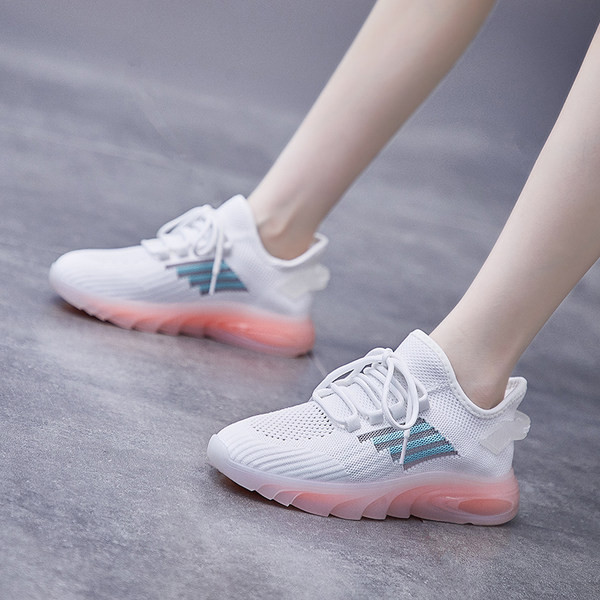 Σπορ πάνινα παπούτσια με κορδόνια