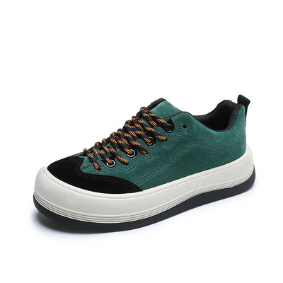 Sieviešu kedas ar biezu zoli no eko zamšādas un mežģīnēm