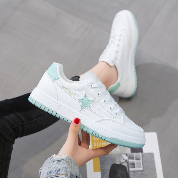 Sieviešu kedas baltas ar mežģīnēm