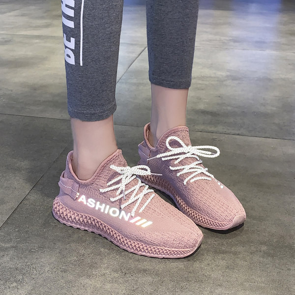 Jooksmiseks sobivad kerged võrktossud