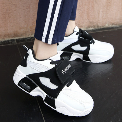 Γυναικεία αθλητικά πάνινα παπούτσια με κορδόνια και στερέση βελκρό 