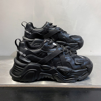 Γυναικεία casual πάνινα παπούτσια με πλατφόρμα 6 cm - οικολογικό δέρμα