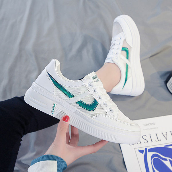 Ikdienas sieviešu kedas ar biezām zolēm - divu krāsu