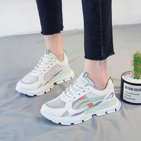 Sieviešu elpojošas kedas ar raupju zoli trīs krāsās