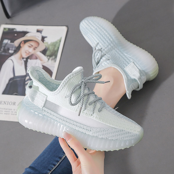 Ležerne tenisice s ravnim potplatom - za žene