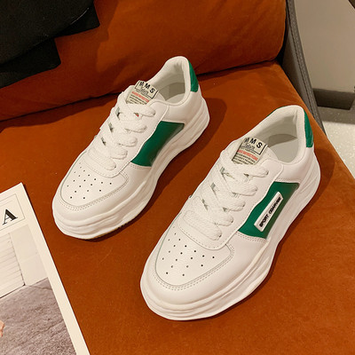 Öko-nahast hingavad naiste tossud