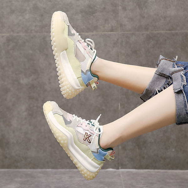 Silikoontallaga hingavad naiste tossud