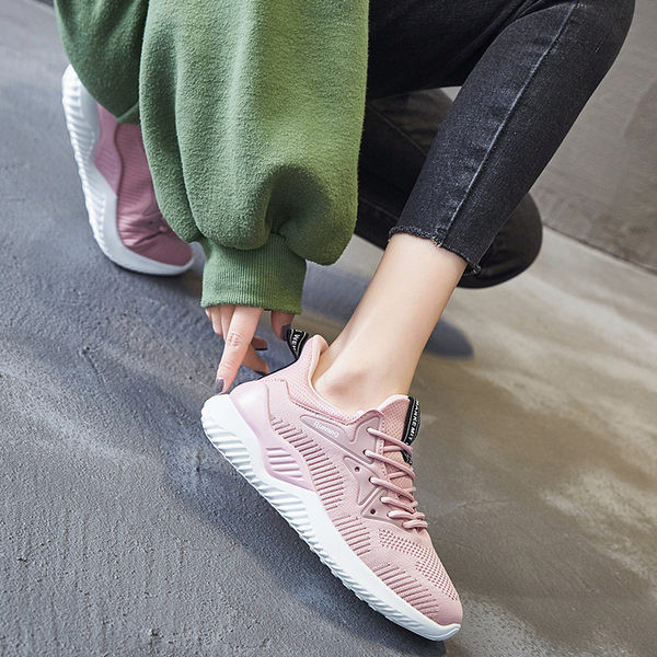 Γυναικεία υφασμάτινα αθλητικά παπούτσια για καθημερινά και αθλήματα