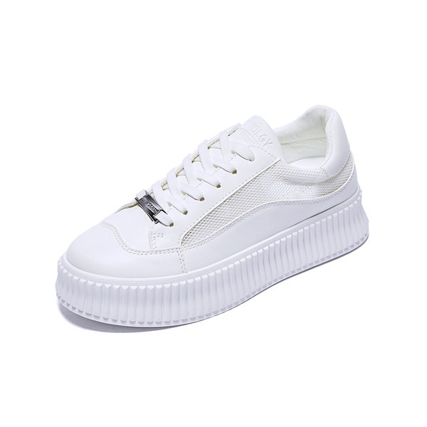 Uus valge paksu tallaga naiste tossude mudel