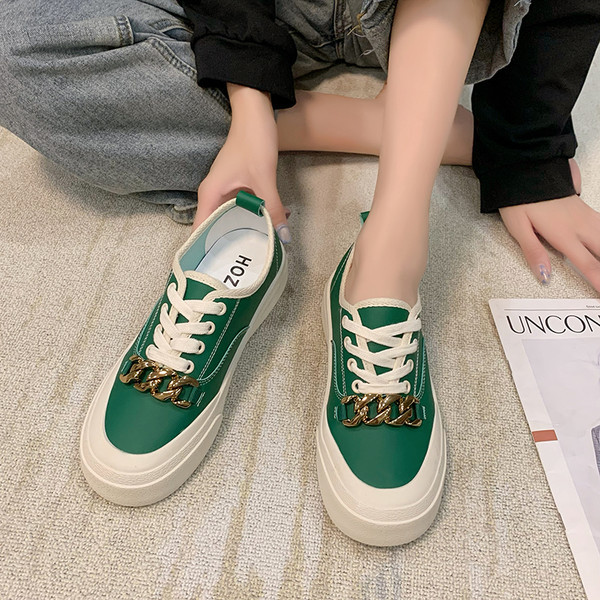 Sieviešu audekla kedas ar metāla ķēdīti