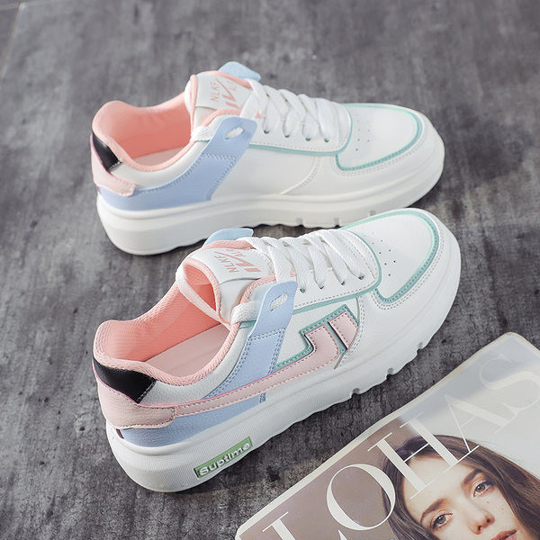 Suveks sobiv lameda tallaga naiste tossude uus mudel