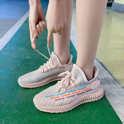 Sporta un ikdienas tekstila kedas sievietēm