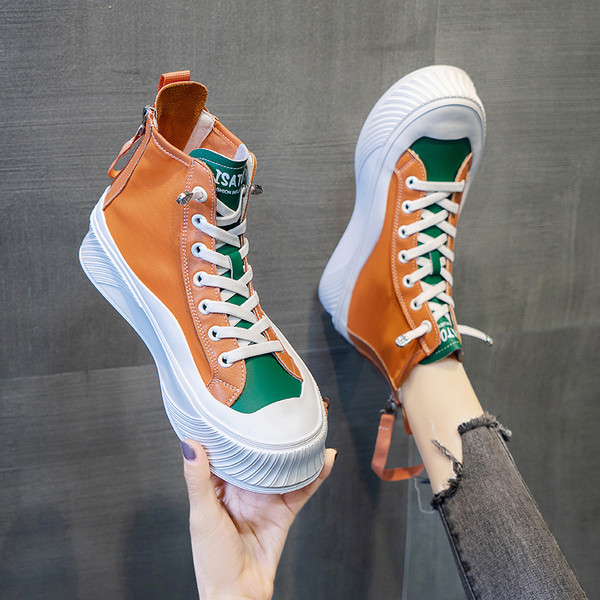 Kõrge mudeliga naiste tossud ökonahast