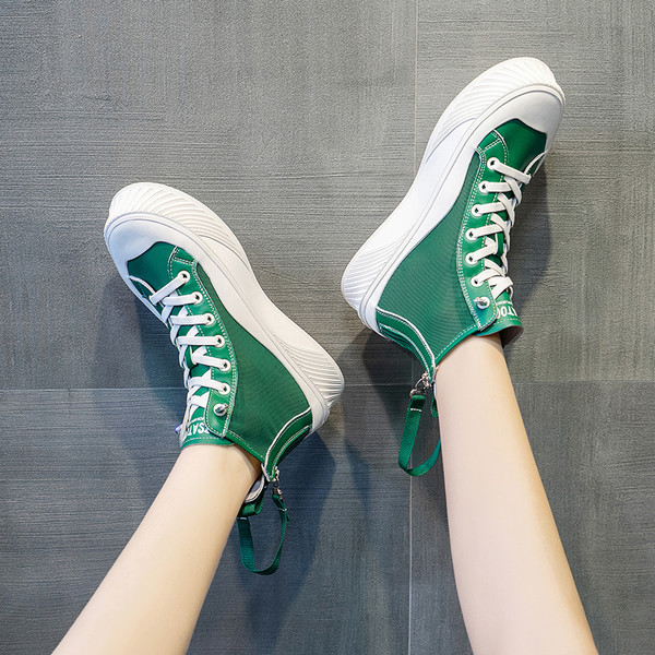 Kõrge mudeliga naiste tossud ökonahast