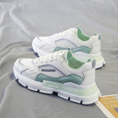 Jauns sieviešu kedu modelis ar mežģīnēm vairākās krāsās