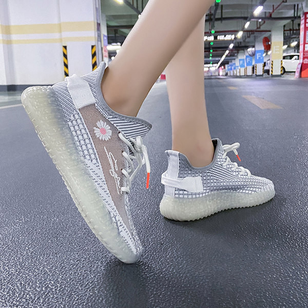 Sieviešu ikdienas kedas ar plakanu zoli - sievietēm