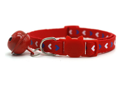 Spalvingas katės antkaklis su kelių spalvų varpeliu