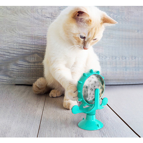 Пластмасова играчка - диспенсър за храна