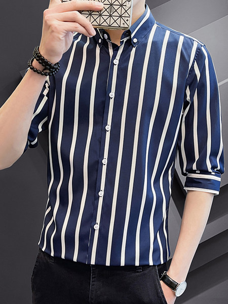 Стилна мъжка раирана риза с класическа яка и копчета