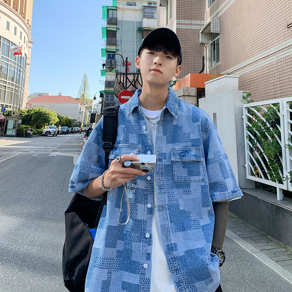 Ежедневна мъжка риза  с класическа яка и джоб