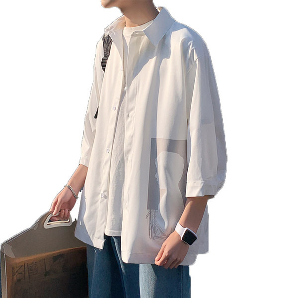 Широк модел мъжка риза с класическа яка и апликация