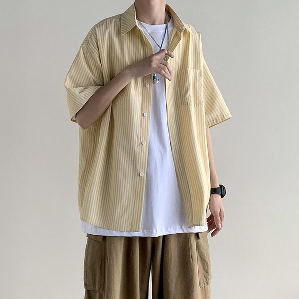 Мъжка раирана риза с къс ръкав и класическа яка